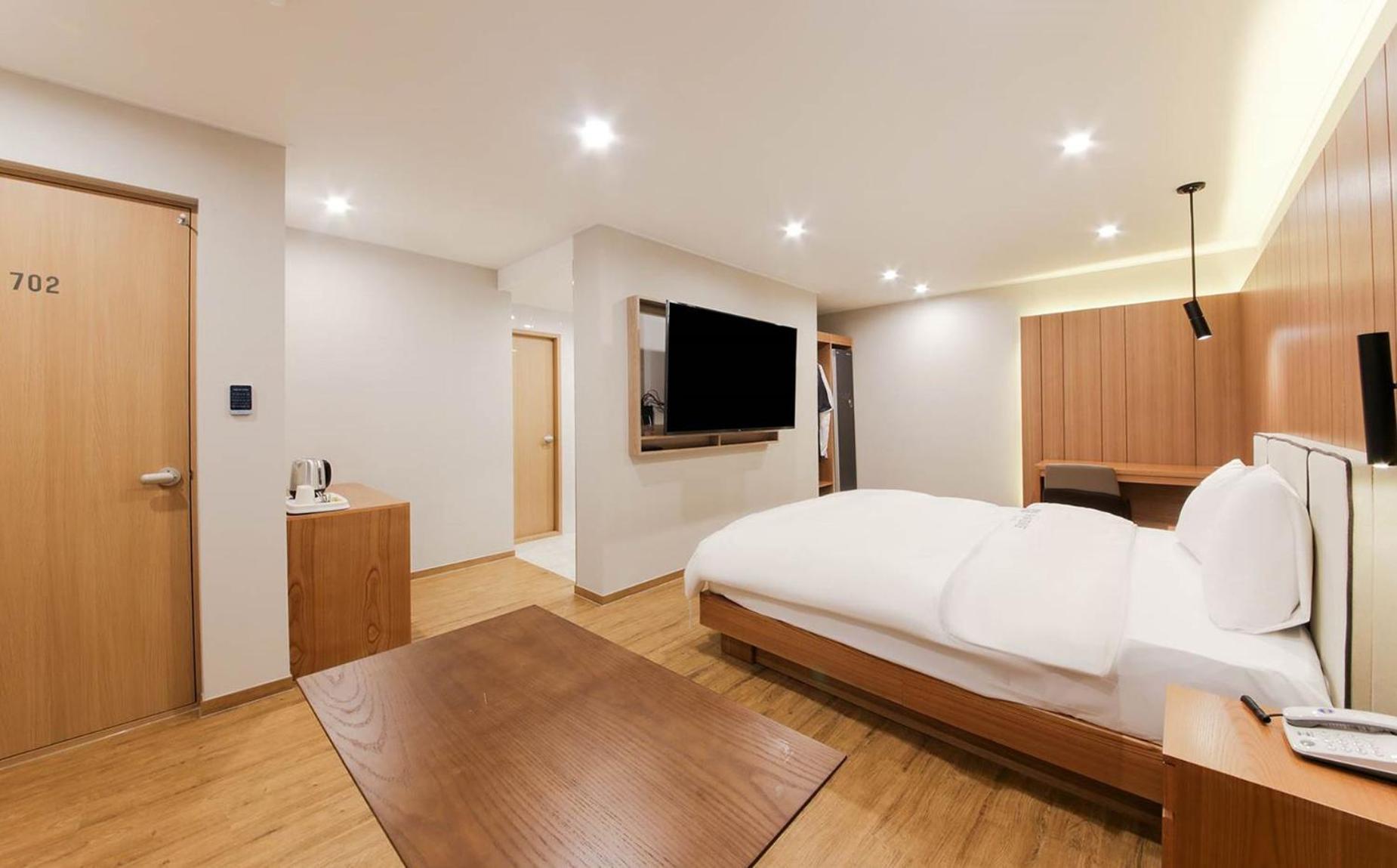 H Avenue Hotel In Gyeongju Exterior foto